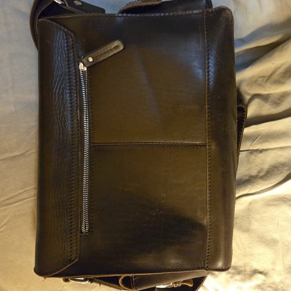 Vagabond Traveler Leather Messenger Should Bag Drk Brown - Picture 5 of 12